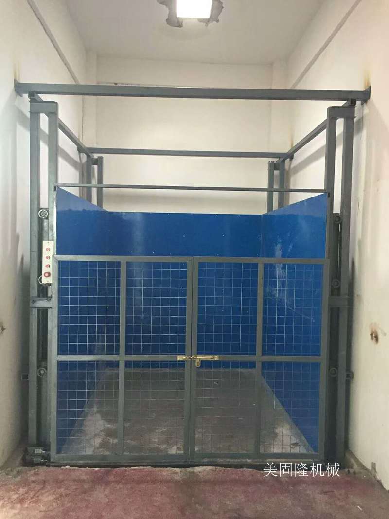 昆明导轨式升降货梯价格
