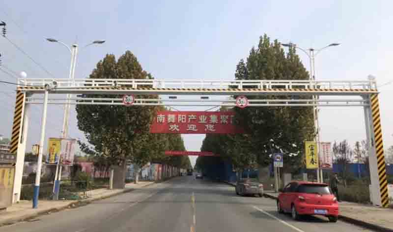 昆明电动液压限高架